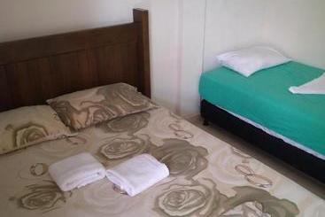 پانسیون Hostal Nibuni Palomino