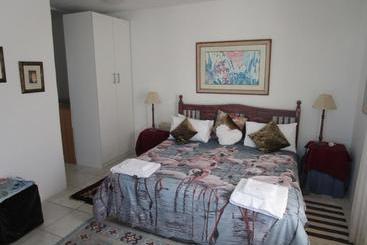 پانسیون Norfolk Guest House
