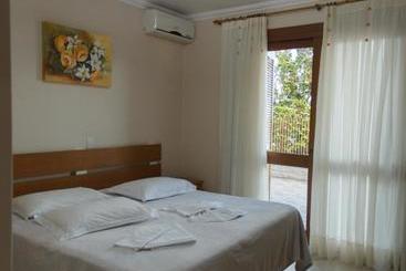 膳宿费 Pousada Neli