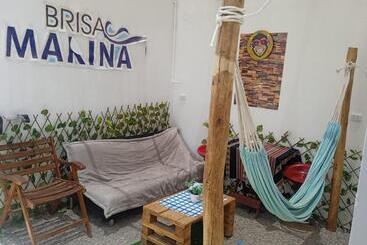ペンション Hostal Brisa Marina