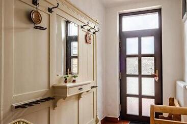 Общежитие Tenkes Fogadó és Vendégház Harkány