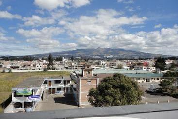 Пансион Hostal El Sol De Cayambe