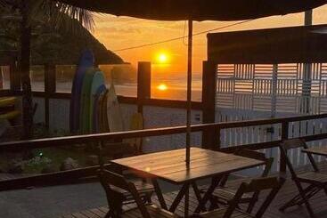 ペンション Pousada Kai