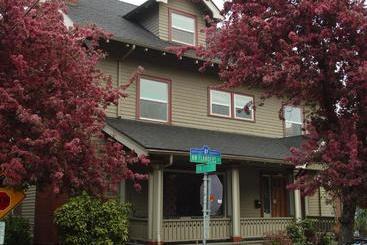 بنسيون Portland International Guesthouse