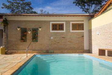 펜션 Villa Cottage Pousada