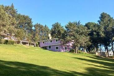 ペンション Bosques