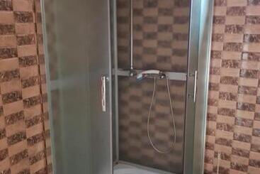 هاستل Mini Hotel Leila