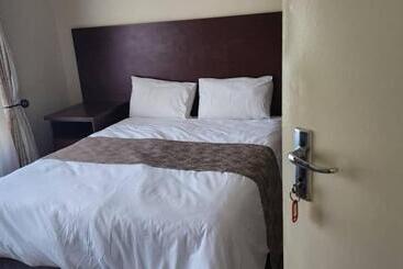 膳宿费 Mandara Beeston Guest House