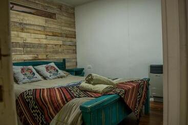 ユースホステル Puma House