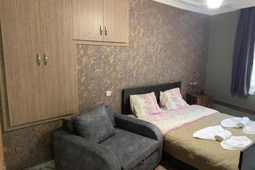 پانسیون Tamarioni