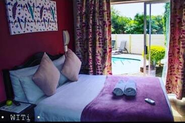 ペンション Zamambongi Guest House