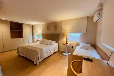 هتل آپارتمان Le Biblo Suites & Apart