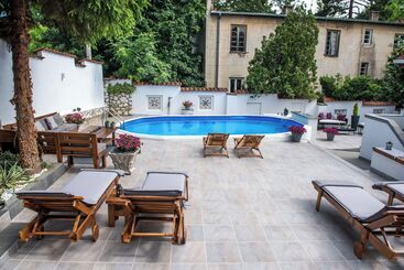 پانسیون Vila Mila