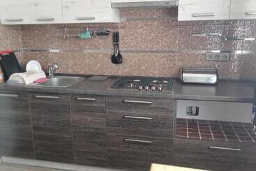 پانسیون Villa L Vovskaia