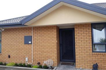 تختخواب و صبحانه Peaceful & Quiet Witherlea Homestay