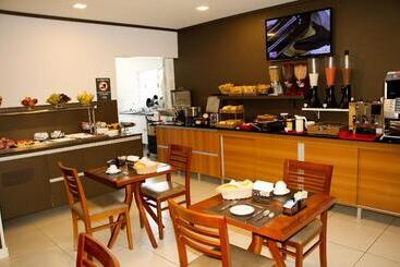 ペンション Pousada Du Valle