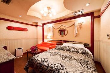 هتل Restay Puchi Nagasaki Club