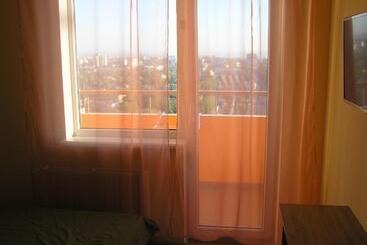 هتل آپارتمان Orange Guest Rooms