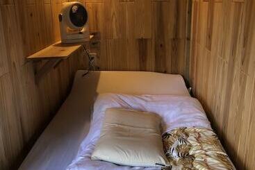 بنسيون Guesthouse Asibina