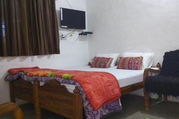 پانسیون Happy Homestay