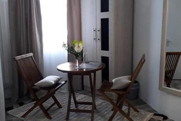 پانسیون Hello Guest House