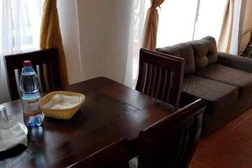 پانسیون Hostal Casa Amarilla San Vicente De Tagua Tagua