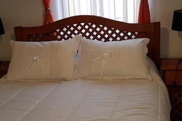 پانسیون Hostal Casa Amarilla San Vicente De Tagua Tagua