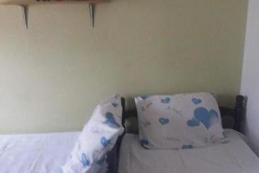 پانسیون Julija Guest House