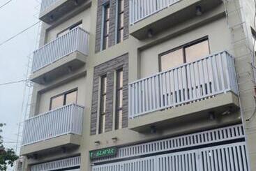 Общежитие Alicia Apartment