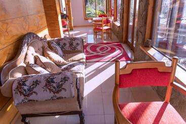 הוסטל Hostal Los Teros