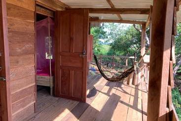 هاستل Tree Lodge Banlung
