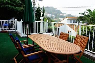 펜션 Goishigahama House