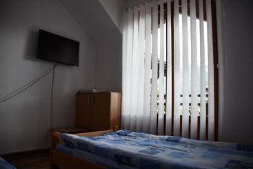 پانسیون Apartment And Rooms Konak