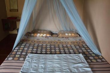 بنسيون Fidodido Guesthouse