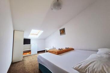 פנסיון Guest House Davorka