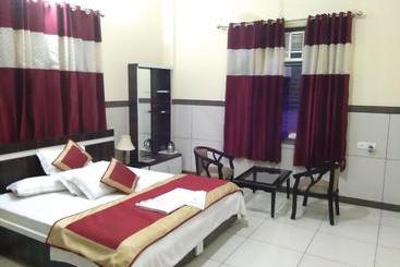 膳宿费 Primrose And Restaurant