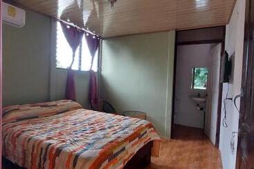 بنسيون Hostal Y Cabinas Anita And Rafting Tour!