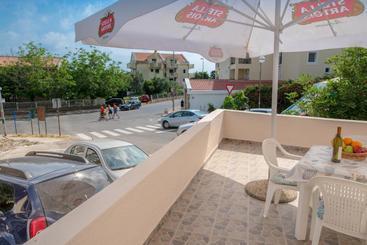 پانسیون Apartments Vjera Petrovac