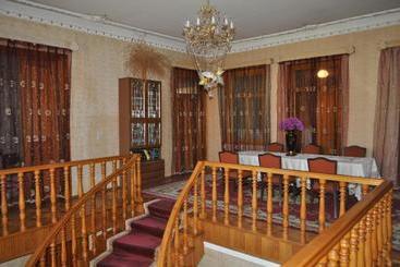 پانسیون Guest House Cico