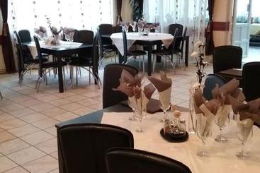 Pensiune Restaurant Sfinx