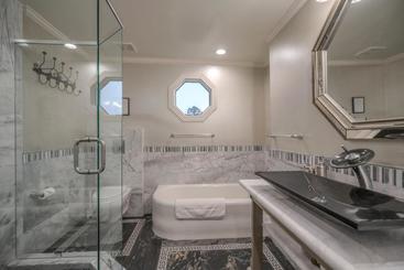 تختخواب و صبحانه Houston Towers, Downtown Med Ctr, Nrg, Adults Only