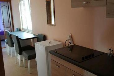 پانسیون Apartments Astel
