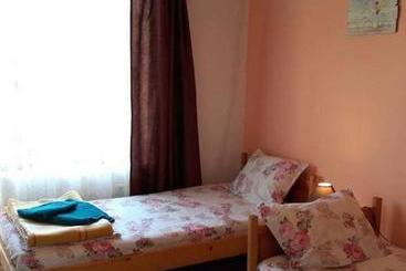 پانسیون Guest House Sun