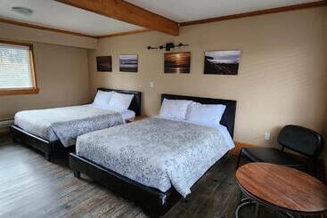 Hostel Meares Vista Inn