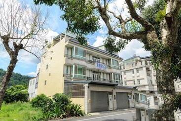 膳宿费 Plum Inn 1