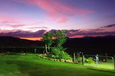 膳宿费 Thaba Lapeng Mountain Escape