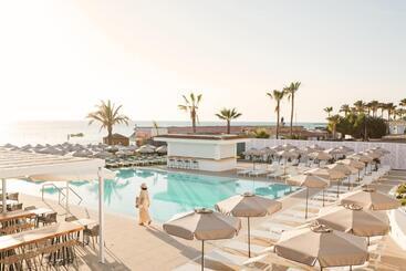 هتل Sunprime Protaras Beach   Adults Only
