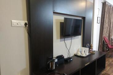 ペンション Aapas Residency