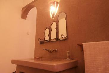 پانسیون Maison Xanadu