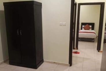Al Eairy Apartments Jazan 3